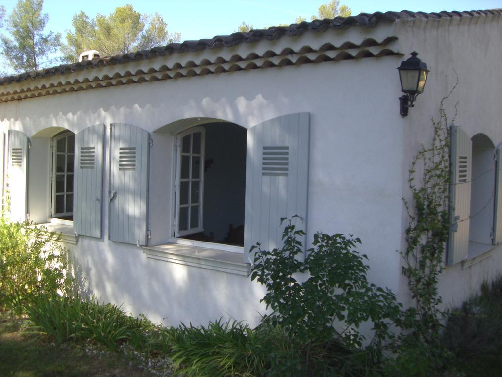 Bed and Breakfast Le Mas De Notre-Dame La Londe-les-Maures Pokoj fotografie